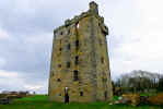 Carrigaholt Castle (98629 bytes)