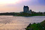 Dunguaire Castle (453519 bytes)